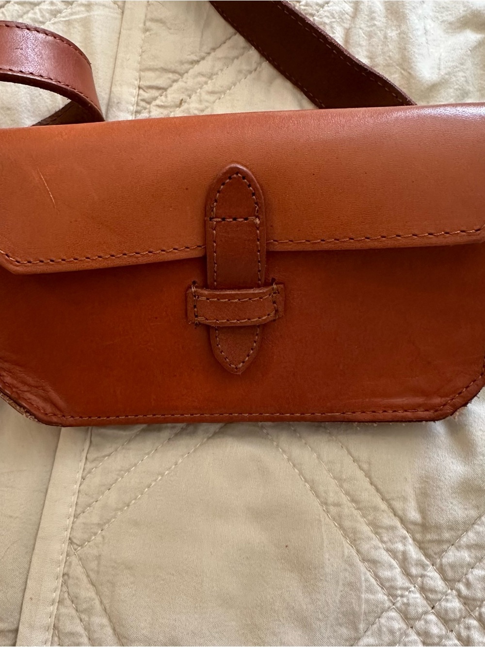 Banana Republic Genuine Leather Cognac / Camel Brown Crossbody / Belt Bag - Picture 2 of 7